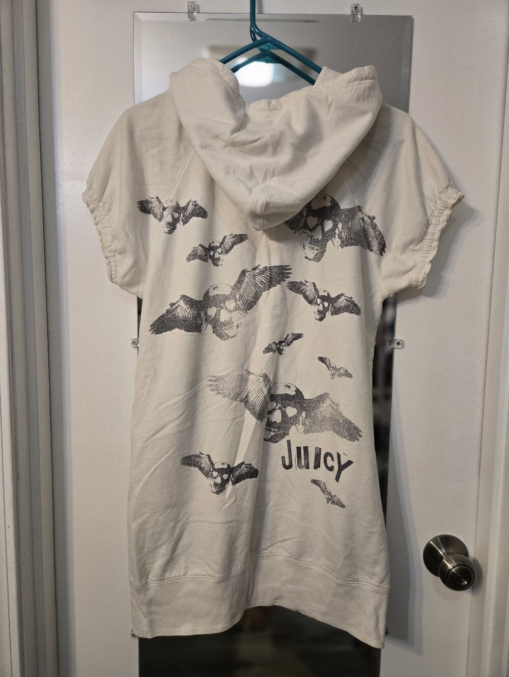 Juicy Couture Cream Hooded Zip-Up Sweatshirt - Picture 2 of 4